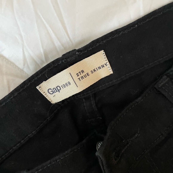 Gap True Skinny black jeans - Picture 2 of 2